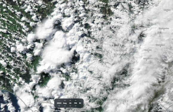 A comparison of the Weather August in Jogjakarta Indonesia to that occurred in Australia August 2024