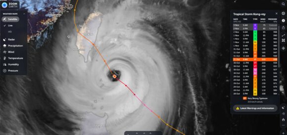 Super Typhoon Kong Rey and rainfall totals top 1,000 mm Taiwan 31 October 2024