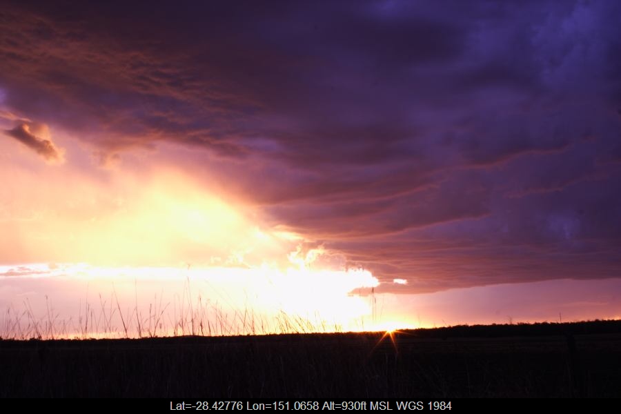 20070113jd50_halo_sundog_crepuscular_rays_40km_n_of_inglewood_nsw