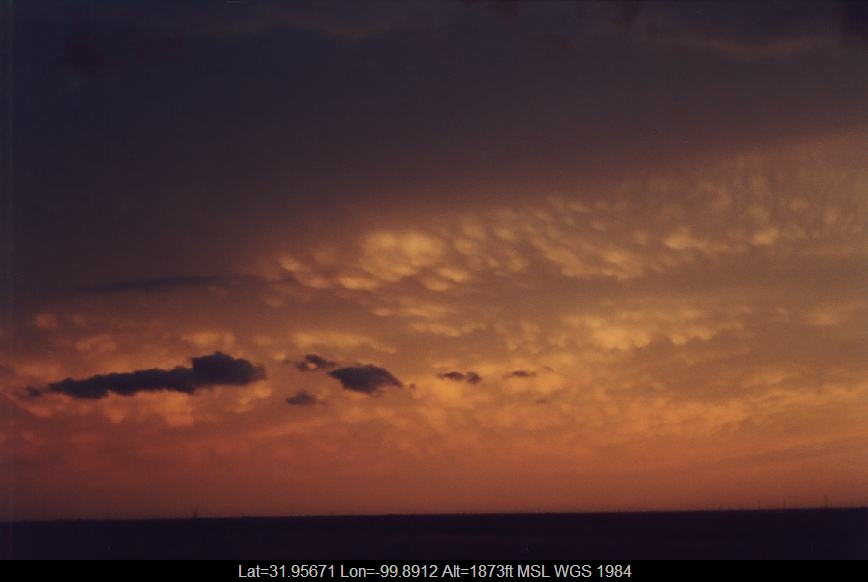 20030603jd19_mammatus_cloud_s_of_littlefield_route_1490_texas_usa