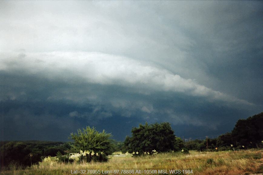 20040601jd03_shelf_cloud_n_of_weatherford_texas_usa