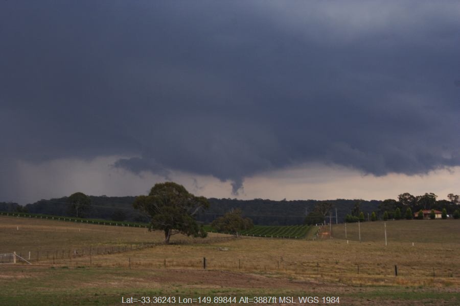 20070118jd10_shelf_cloud_near_sunny_corner__great_western_highway_nsw