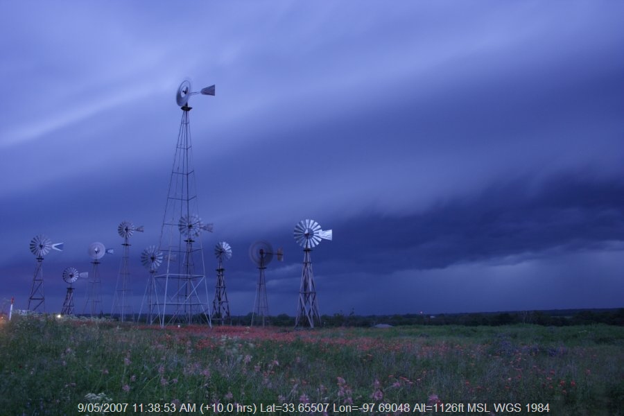 20070508jd35_shelf_cloud_montague_texas_usa