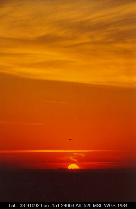 19901018mb01_cirrus_cloud_coogee_nsw