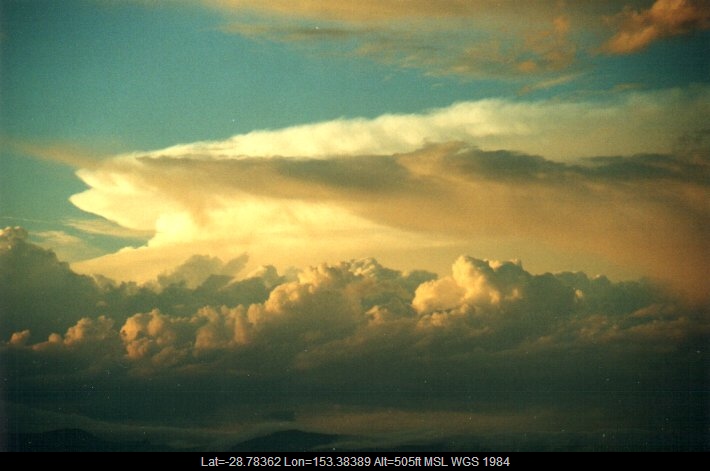 20001104mb32_congestus_mcleans_ridges_nsw