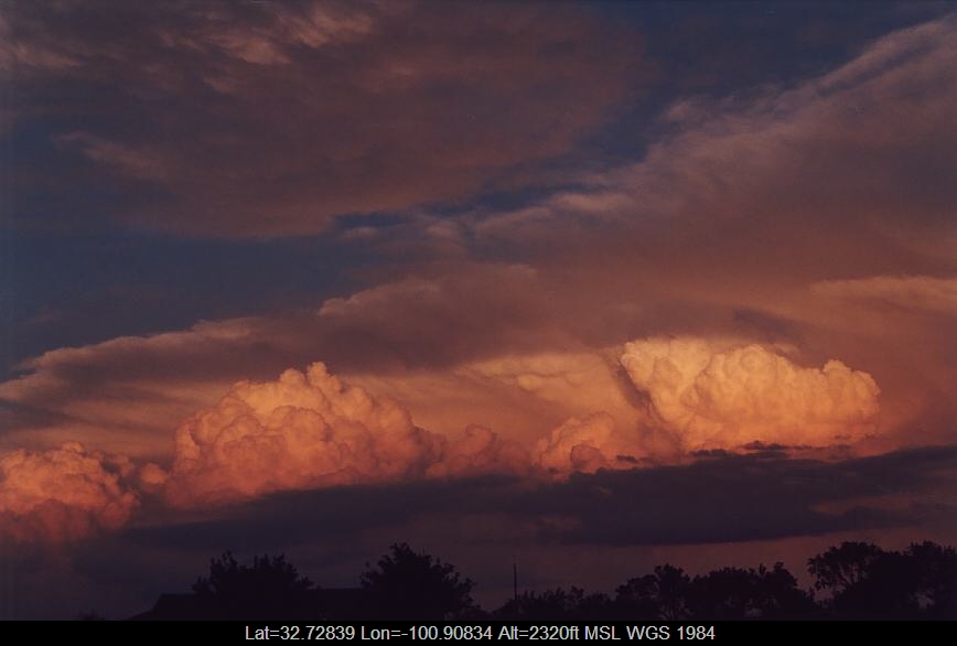 20030607jd02_congestus_near_snyder_texas_usa