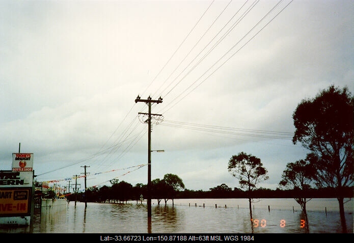 19900803jd02_stratus_cloud_riverstone_nsw