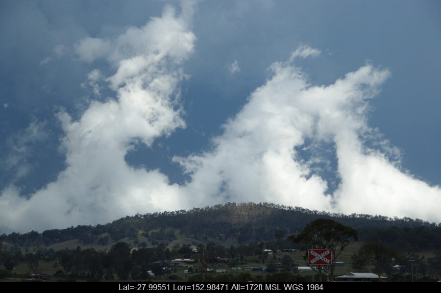 20081116mb71_stratus_cloud_beaudesert_qld
