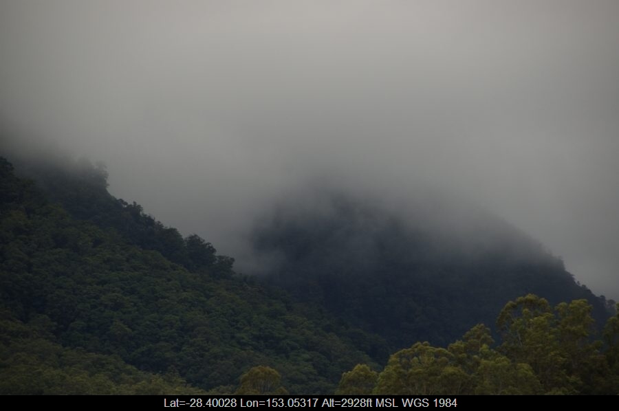 20090404mb06_stratus_cloud_border_ranges_nsw