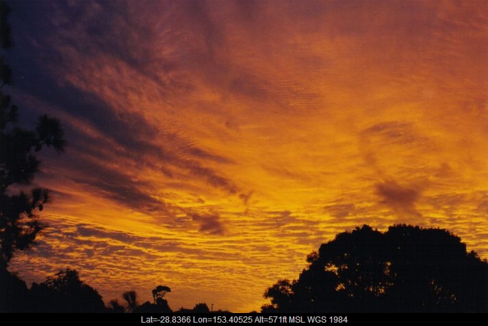 19990531mb03_altocumulus_cloud_wollongbar_nsw
