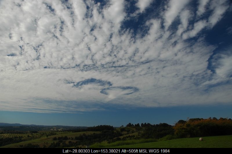 20060817mb04_altocumulus_cloud_mcleans_ridges_nsw