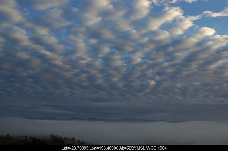 20050713mb01_mackerel_sky_mcleans_ridges_nsw