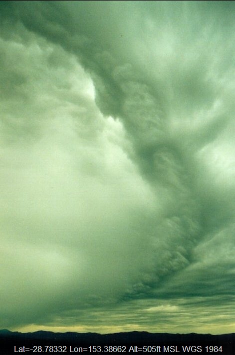 20011026mb02_nimbostratus_cloud_mcleans_ridges_nsw