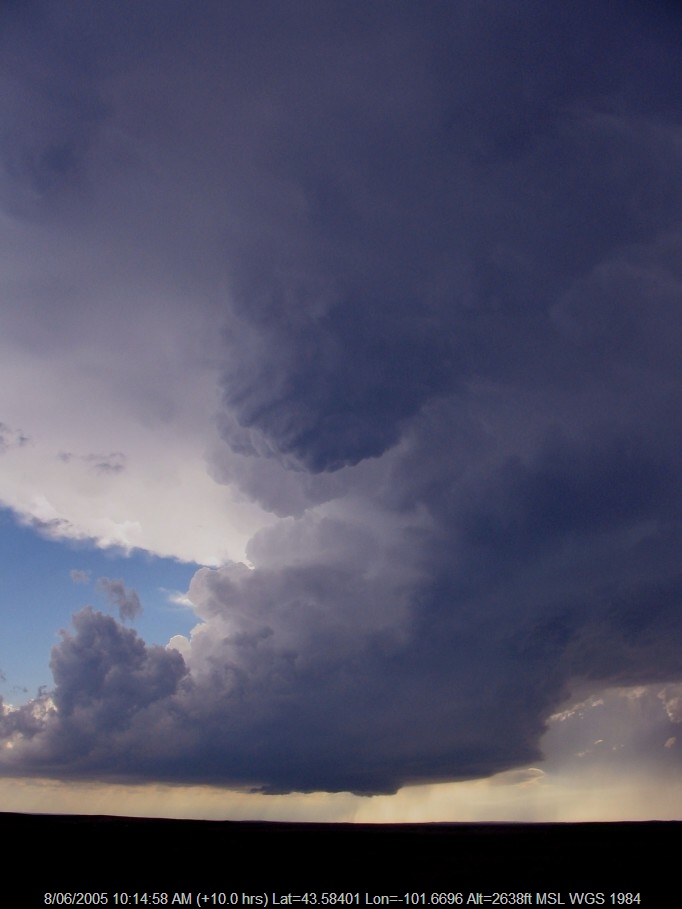 20050607jd13_cumulonimbus_incus_e_of_wanblee_south_dakota_usa