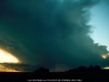 20010506mb03_cumulonimbus_incus_parrots_nest_nsw