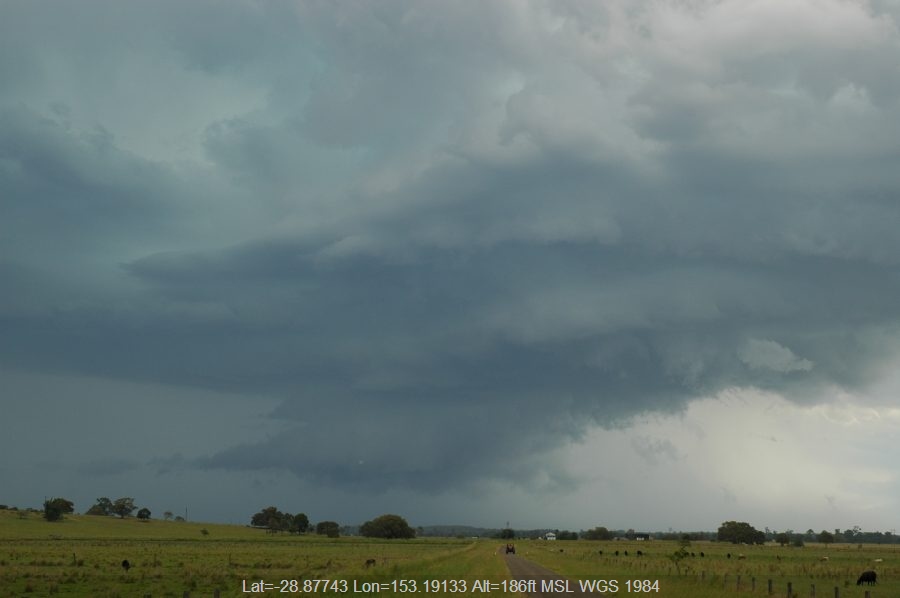 20061214mb38_thunderstorm_inflow_band_mckees_hill_nsw