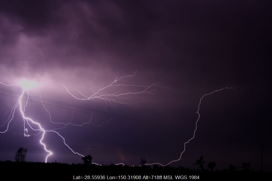 20070114jd36_lightning_bolts_20km_n_of_goondiwindi_qld