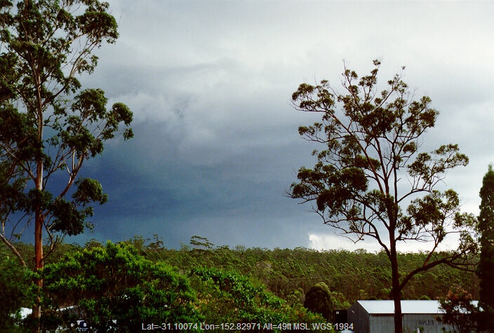 19911221mb03_thunderstorm_base_south_kempsey_nsw