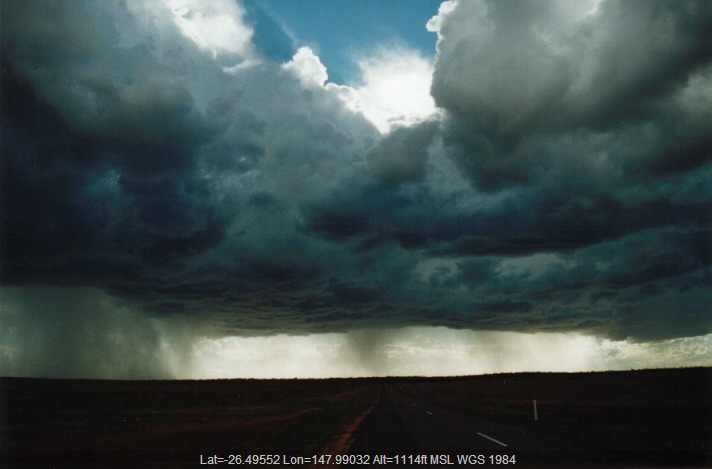 19991121jd06_thunderstorm_base_w_of_mitchell_qld