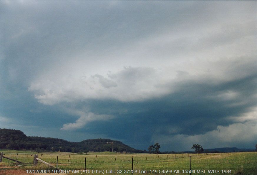 20041024jd04_thunderstorm_base_30km_e_of_gulgong_nsw