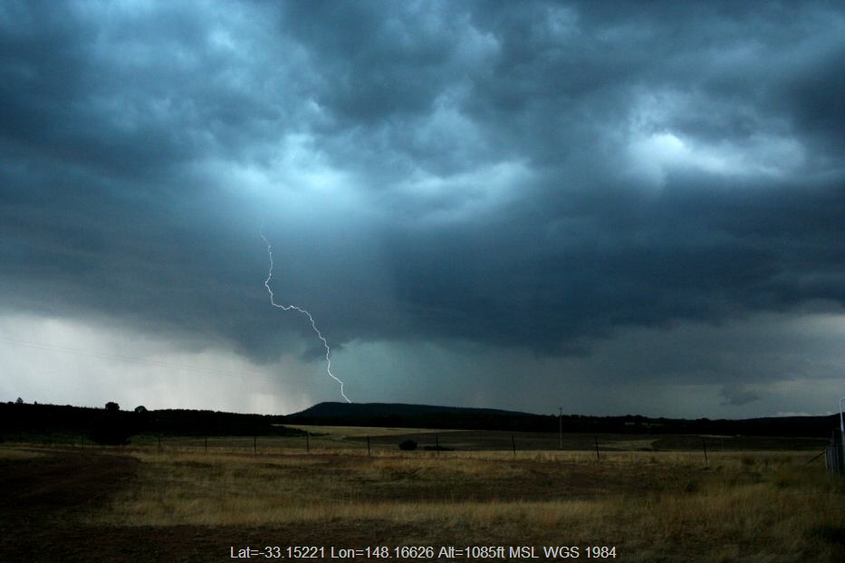 20060115jd07_thunderstorm_base_e_of_parkes_nsw