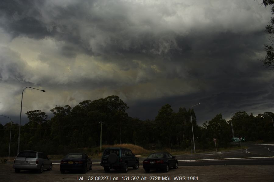 20061113jd02_thunderstorm_base_near_f3_freeway_newcastle_nsw