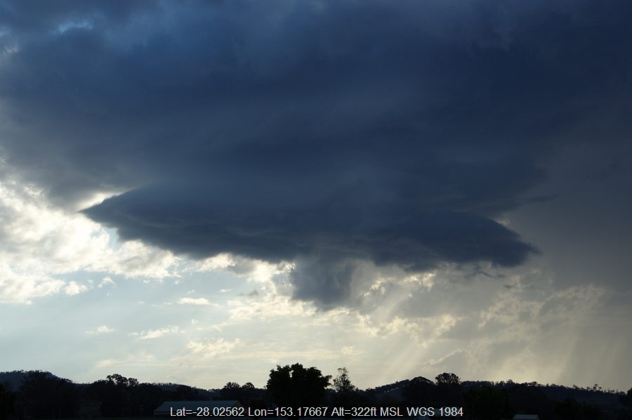 20081025mb41_thunderstorm_base_near_canungra_qld