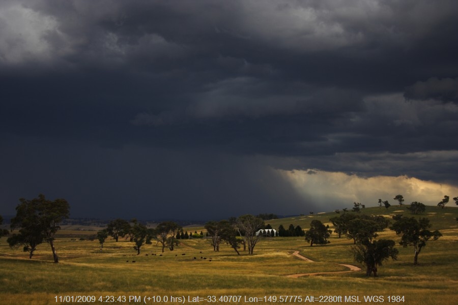20090111jd10_thunderstorm_base_e_of_bathurst_nsw