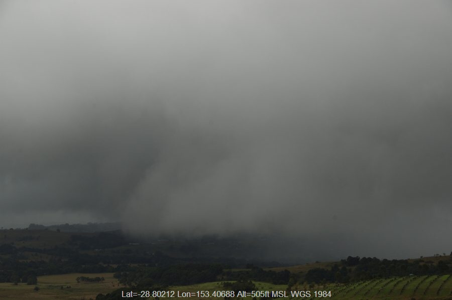 20090506mb02_thunderstorm_base_mcleans_ridges_nsw