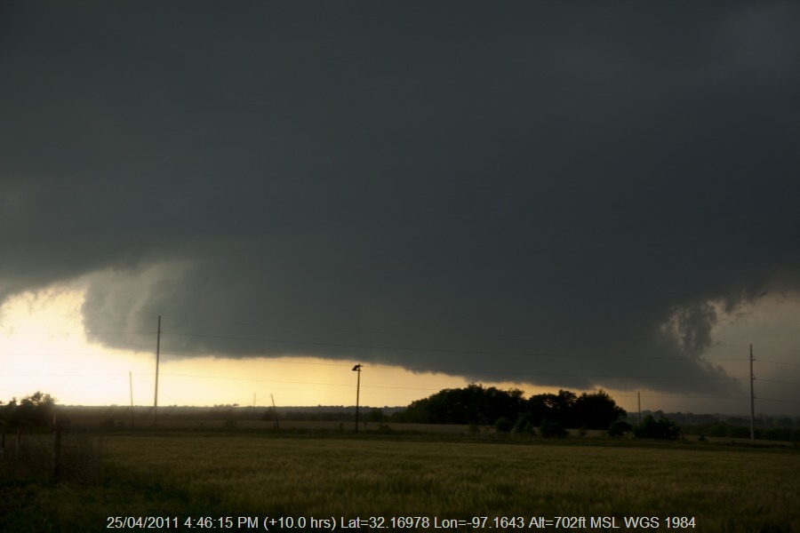 20110425jd059_thunderstorm_base_itasca_texas_usa