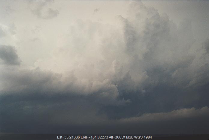 20010529jd11_supercell_thunderstorm_amarillo_texas_usa