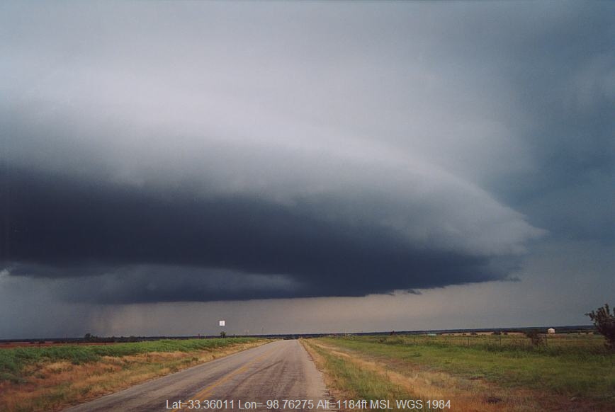 20030612jd12_supercell_thunderstorm_s_of_olney_texas_usa