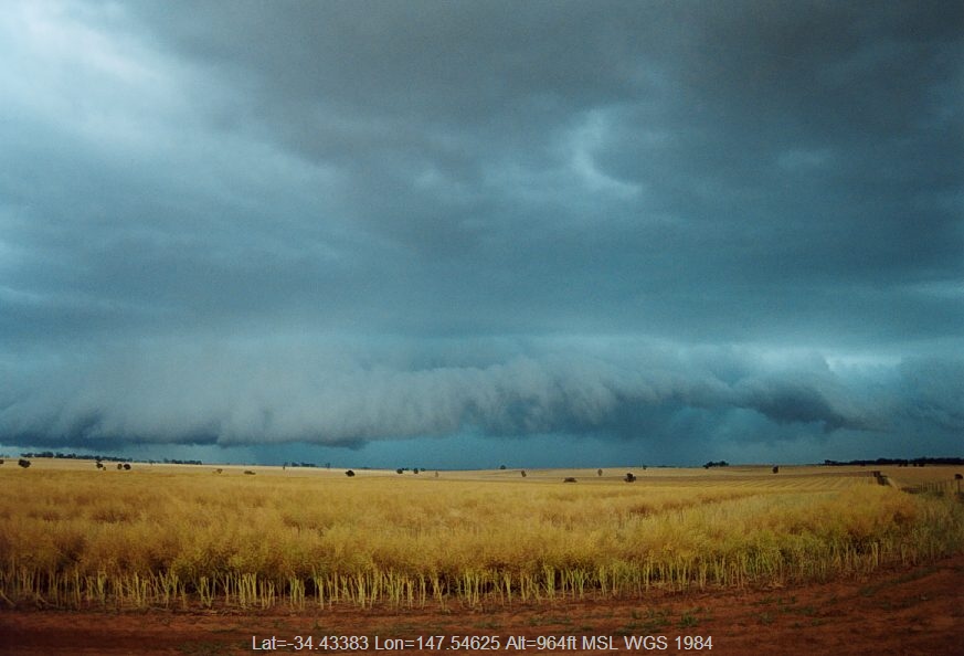 20031121jd08_supercell_thunderstorm_temora_nsw