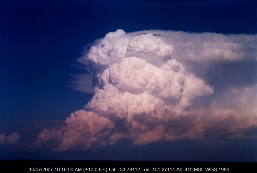 20040130jd09_supercell_thunderstorm_near_manly_nsw