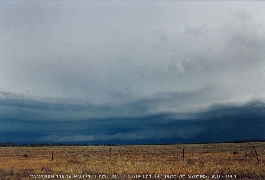 20041207jd12_supercell_thunderstorm_20km_w_of_nyngan_nsw