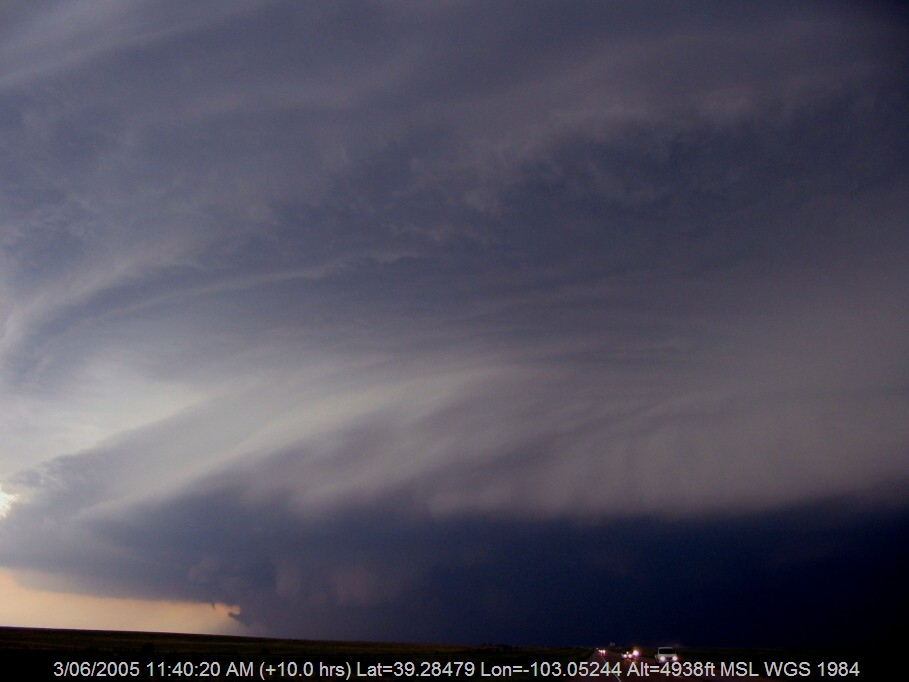 20050602jd17_supercell_thunderstorm_i_70_near_flagler_colorado_usa