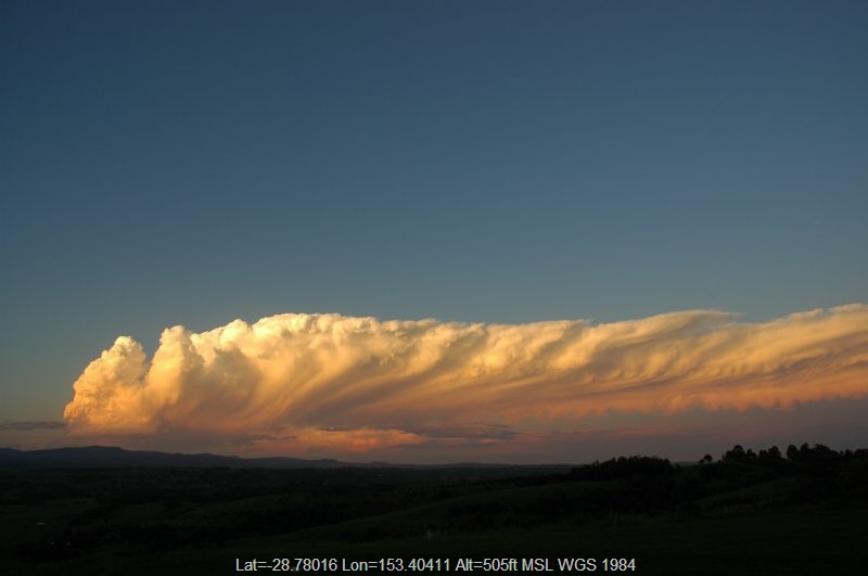 20051217mb095_supercell_thunderstorm_mcleans_ridges_nsw
