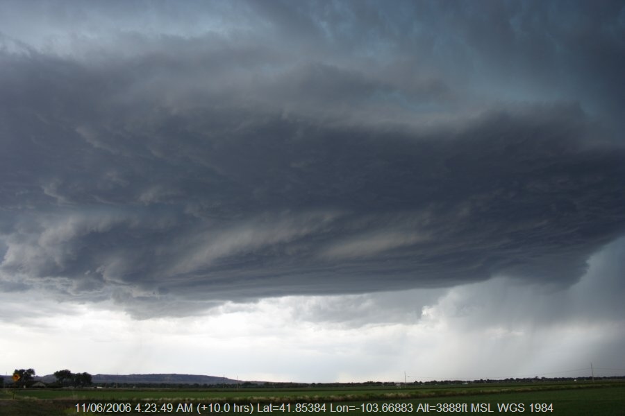 20060610jd35_supercell_thunderstorm_scottsbluff_nebraska_usa