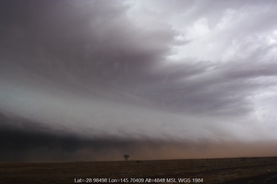 20070102jd81_supercell_thunderstorm_10km_n_of_barringun_nsw