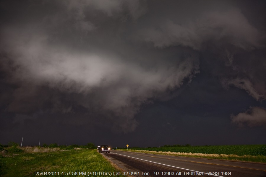 20110425jd064_supercell_thunderstorm_lovelace_texas_usa