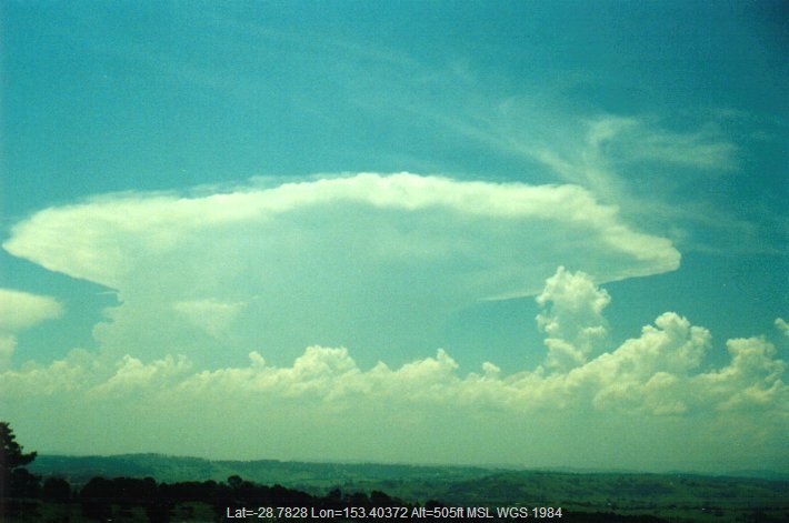 20001212mb04_thunderstorm_anvils_mcleans_ridges_nsw