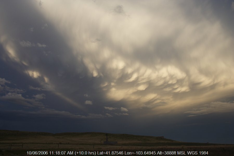 20060609jd82_thunderstorm_anvils_scottsbluff_nebraska_usa