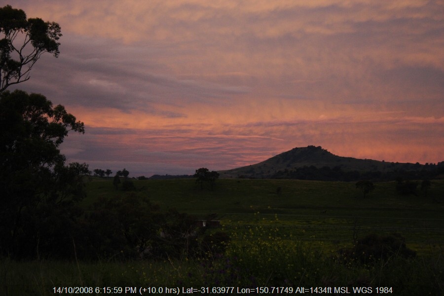 20081014jd81_thunderstorm_anvils_near_willow_tree_nsw