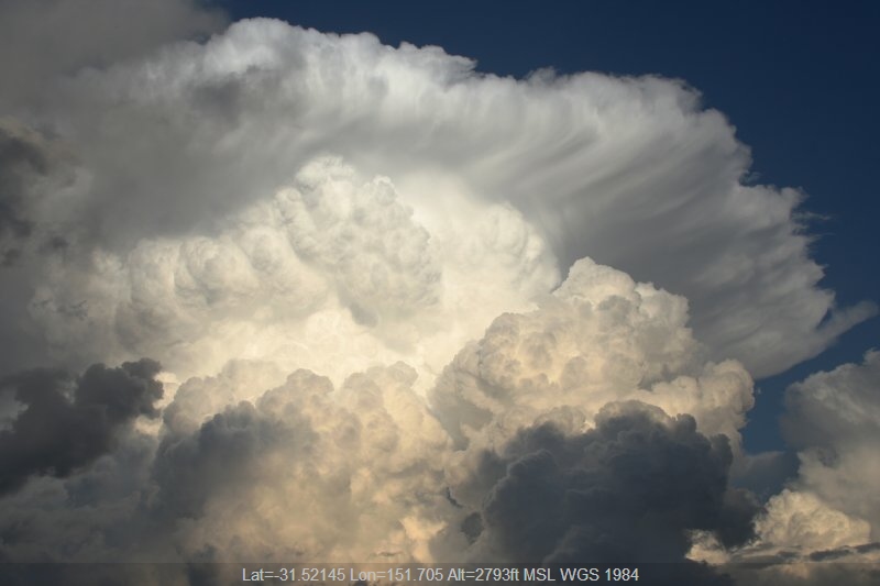 20051027jd15_thunderstorm_updrafts_near_nowendoc_nsw
