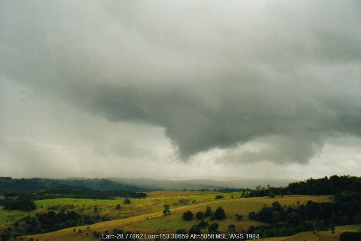 20000615mb01_funnel_tornado_waterspout_mcleans_ridges_nsw