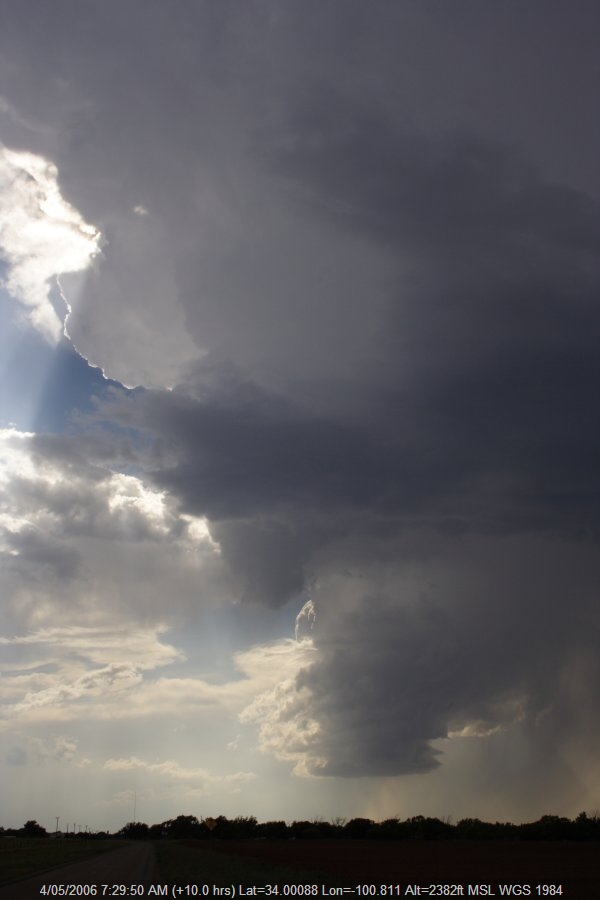 20060503jd09_thunderstorm_wall_cloud_matador_texas_usa