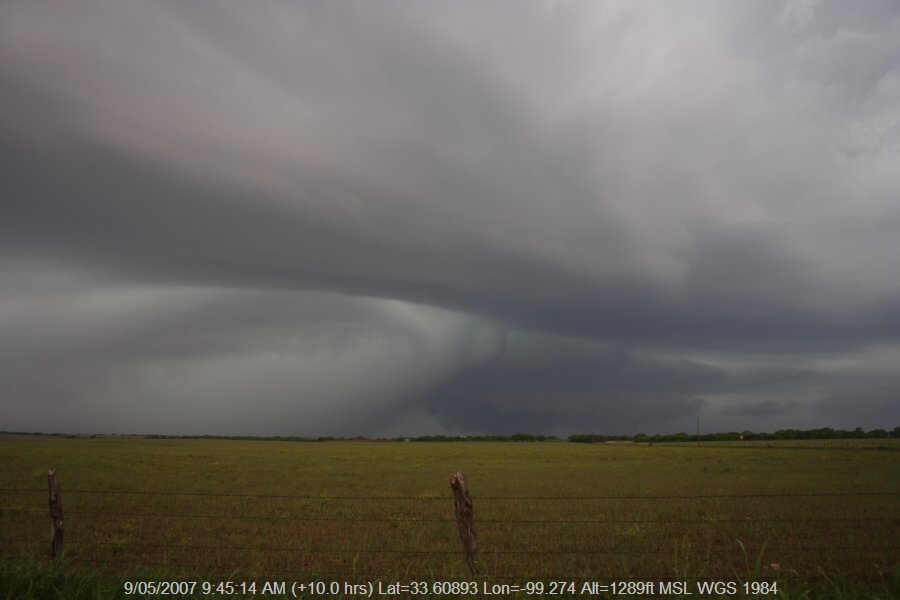 20070508jd08_precipitation_cascade_e_of_seymour_texas_usa
