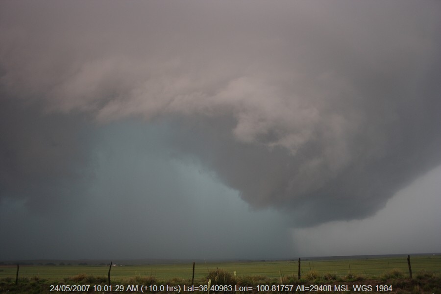 20070523jd51_precipitation_cascade_se_of_perryton_texas_usa