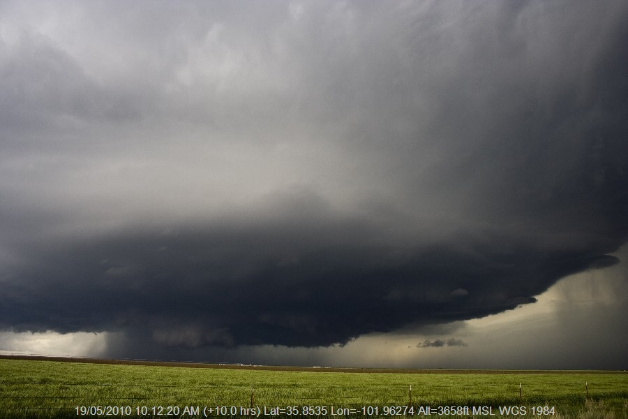 20100518jd035_precipitation_cascade_e_of_dumas_texas_usa