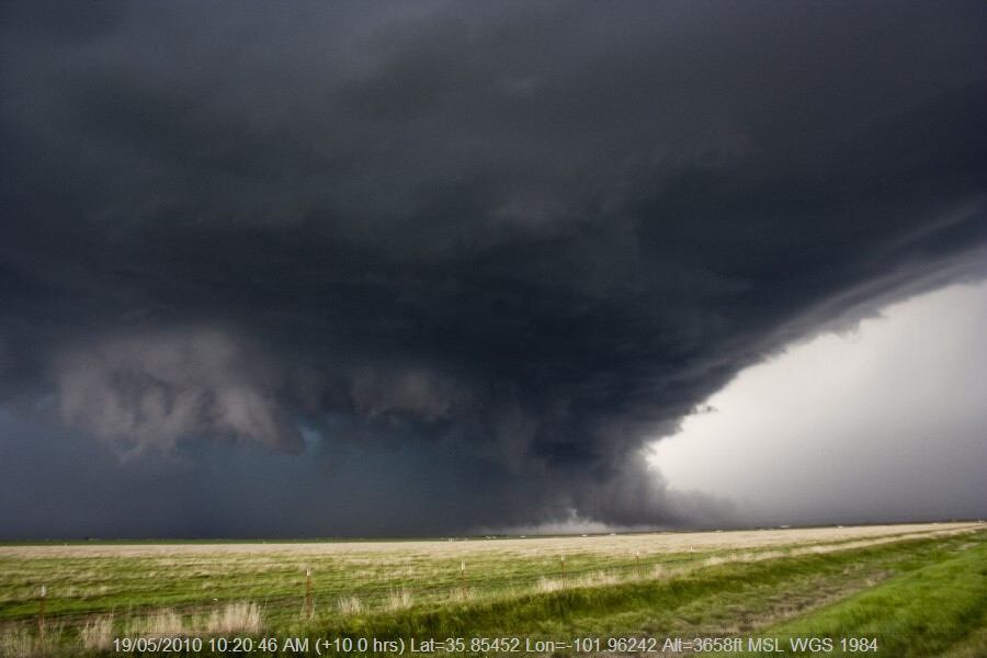 20100518jd044_precipitation_cascade_e_of_dumas_texas_usa